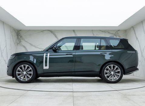 Land Rover Range Rover P400 Autobiography LWB 2