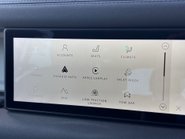 Land Rover Defender 3.0 FIRST EDITION MHEV 38