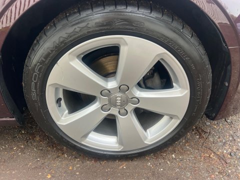 Audi A3 TFSI SPORT 16