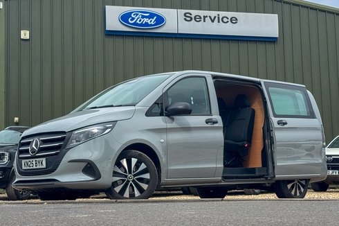 Mercedes-Benz Vito Crew Cab AUTO LWB L2H1 Low Roof Air Con Alloys Sensors Cam EURO 6