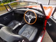 MG MGB MKII ROADSTER 40