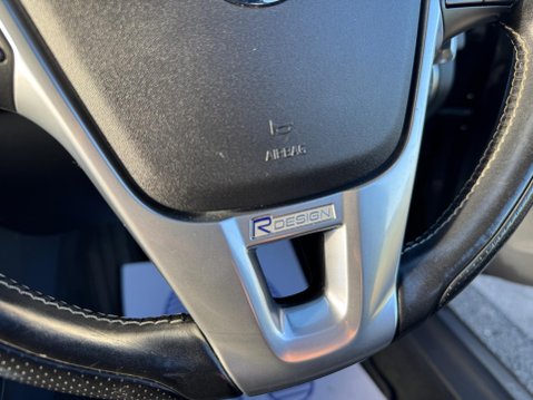 Volvo XC60 2.0 D4 R-Design Nav Geartronic Euro 6 (s/s) 5dr 69