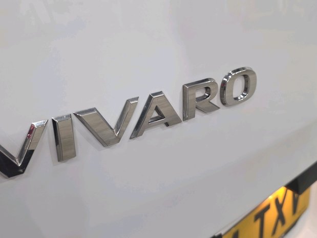 Vauxhall Vivaro VIVARO XL DIESEL 2.0 Turbo D 145 Prime H1 Van 9