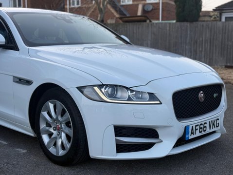 Jaguar XF 2.0d R-Sport Auto Euro 6 (s/s) 4dr 11