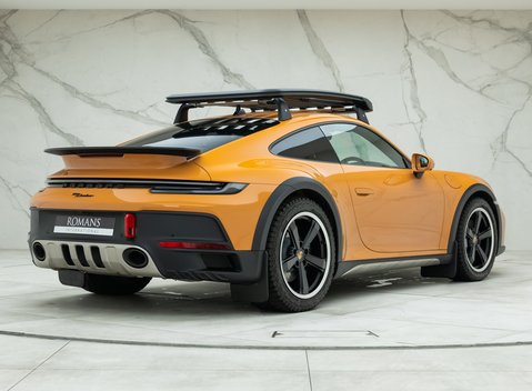 Porsche 911 Dakar 3