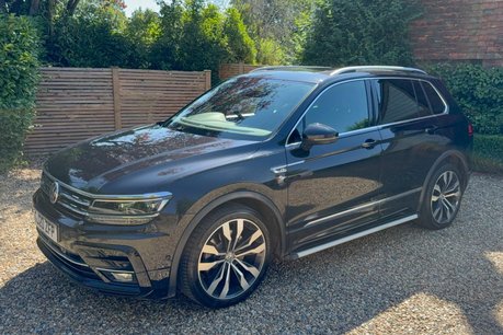 Volkswagen Tiguan R-LINE TECH TSI 4MOTION DSG 13