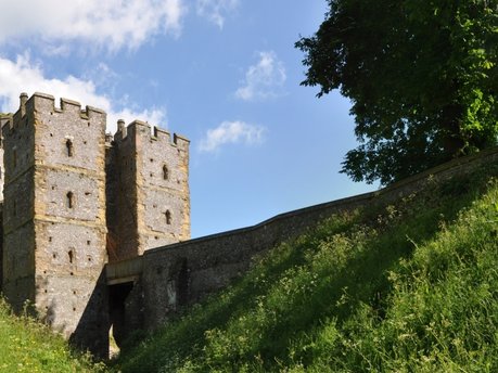 Comfort Inn Arundel Video