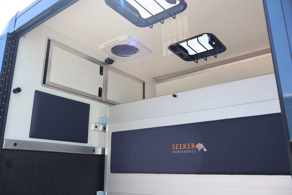 Renault Master 2026 BRAND NEW 3.5 TON STALLION SKR PRO BUILT BY SEEKER DELIVERY MILES  22