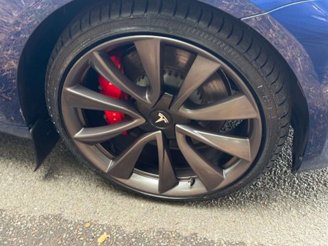 Tesla Model 3 Model 3 Performance AWD 4WD 4dr 68