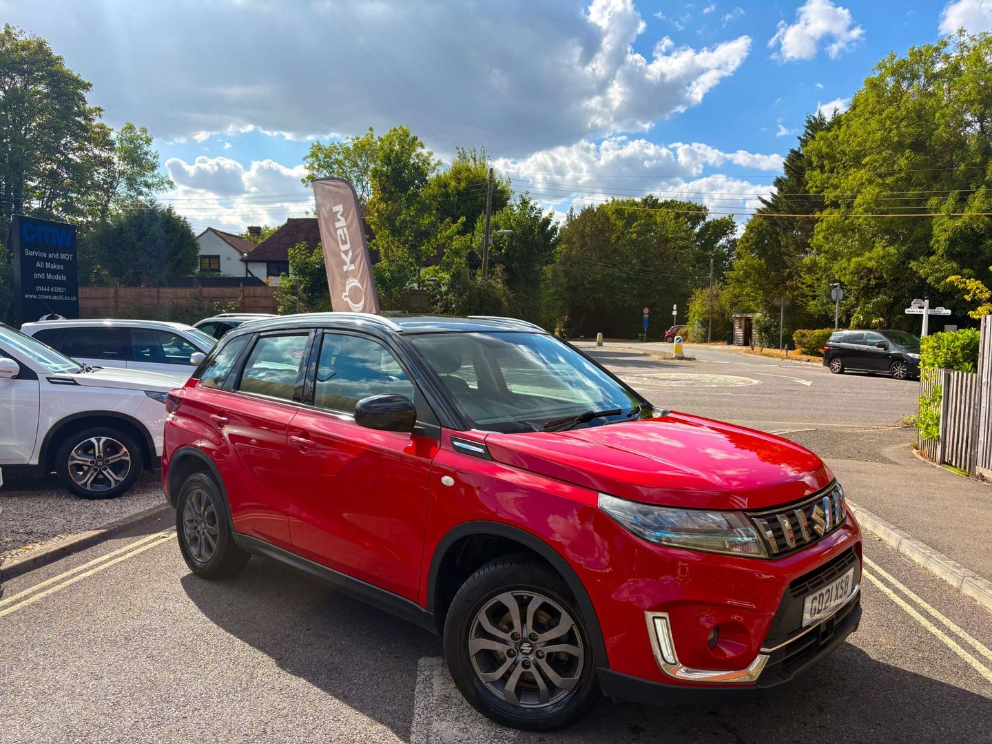 Suzuki Vitara listing photo