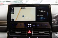 Hyundai IONIQ FIRST EDITION MHEV 19