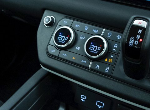 Land Rover Defender 110 D200 20