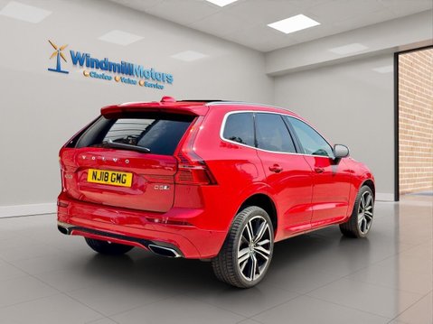 Volvo XC60 2.0 D5 PowerPulse R-Design Pro Auto AWD Euro 6 (s/s) 5dr 8
