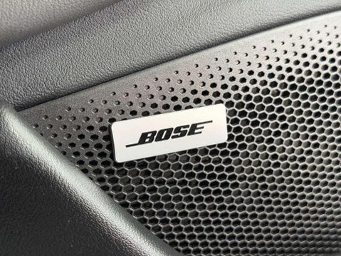 Porsche Taycan Performance Plus 93.4kWh Turbo Saloon 4dr Electric Auto 4WD (680 ps) 51