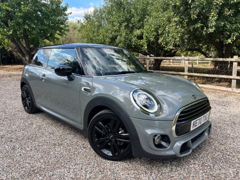 Mini Hatch 1.5 Cooper Sport Steptronic Euro 6 (s/s) 3dr 1
