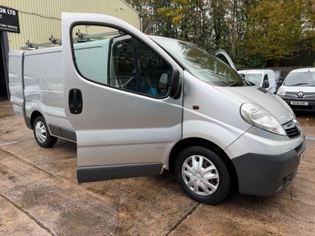 Vauxhall Vivaro 2.0 2900 CDTi Panel Van 4dr Diesel Manual FWD L1 (195 g/km, 113 bhp)