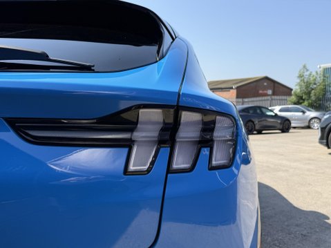Ford Mustang Mach-E Extended Range 91kWh SUV 5dr Electric Automatic (294 ps) 19