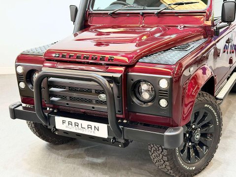 Land Rover Defender 2.2 TDCi XS Station Wagon Double Cab 5dr Diesel Manual 4WD MWB Euro 5 (122 13