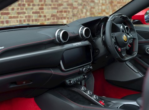 Ferrari Portofino 17