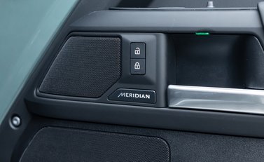 Land Rover Defender 110 TROPHY EDITION KESWICK 27