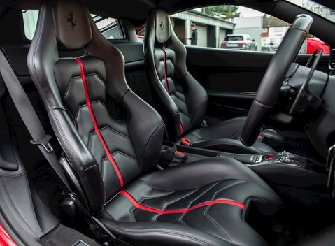 Ferrari 458 Italia 12