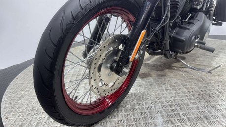 Harley-Davidson Dyna 1690 FXDBA STREET BOB LIMITED 2013 23K CUSTOM BUILD 22