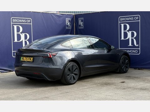 Tesla Model 3 Saloon 4dr Electric Auto RWD (208 ps) 3