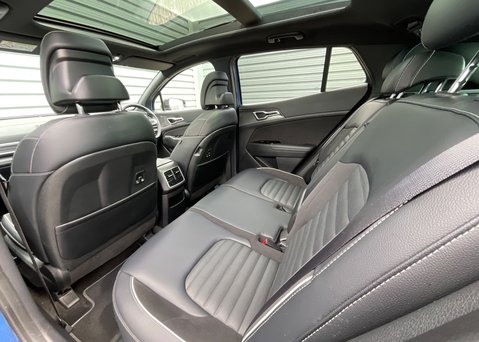 Kia Sportage 1.6 T-GDi HEV GT-Line S 6