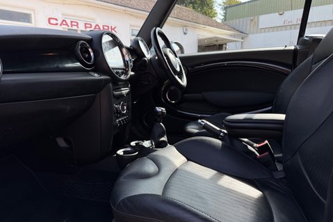 Mini Convertible COOPER SOHO.. CONVERTIBLE.. 11 SERVICES.. FULL LEATHER..A/C..CRUISE CONTROL 2