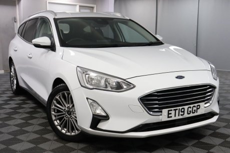 Ford Focus TITANIUM X 19