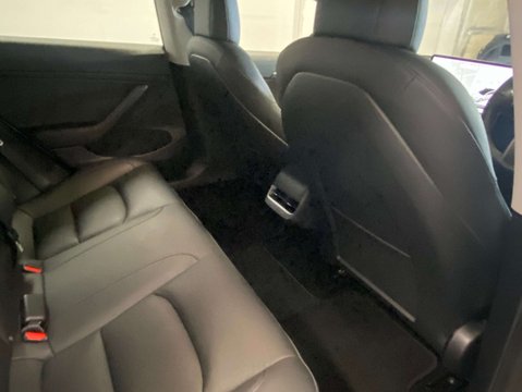 Tesla Model 3 Model 3 Long Range AWD 4WD 4dr 27