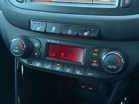 Kia Ceed 1.6 T-GDi GT Tech Euro 5 5dr 81