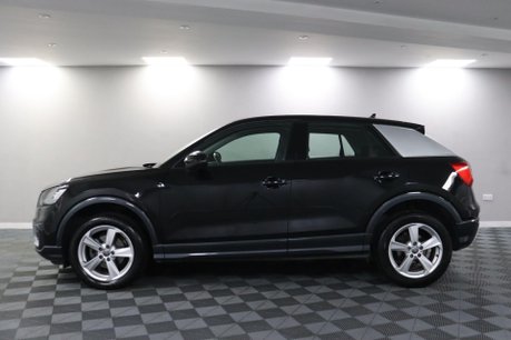 Audi Q2 TDI SPORT 18