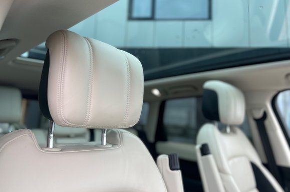 Land Rover Range Rover Sport HSE DYNAMIC AUTO P400e PETROL HYBRID PAN ROOF 16