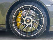 Porsche 911 TURBO S PDK 5