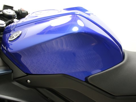 Yamaha R125 YZF 125-A 24