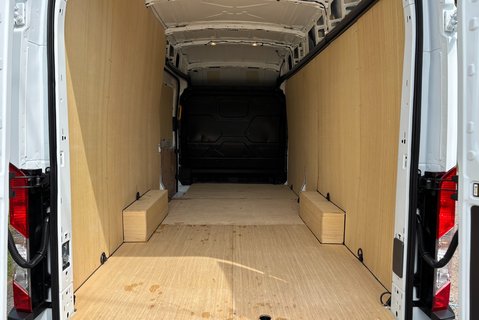 Ford Transit 350 L4 H3 130 ps Trend Panel Van - Air Con 13