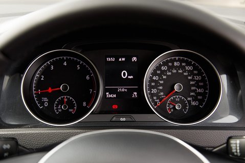 Volkswagen Golf MATCH TSI 10