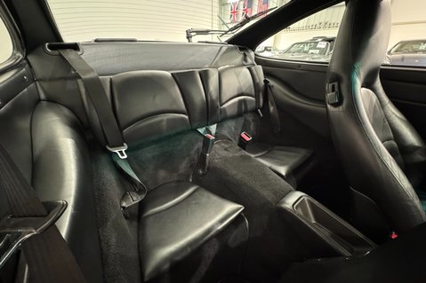 Porsche 911 Carrera 993 Carrera 18
