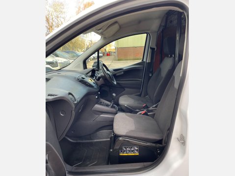 Ford Transit Courier 1.5 TDCi Panel Van 5dr Diesel Manual L1 Euro 6 (s/s) (75 ps) 32
