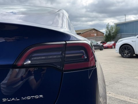 Tesla Model 3 (Dual Motor) Long Range Saloon 4dr Electric Auto 4WDE (346 ps) 19