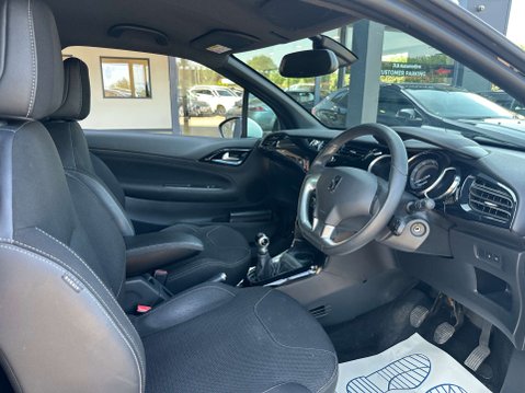 Citroen DS3 1.6 DS3 D Style+ e-HDi 3dr 4