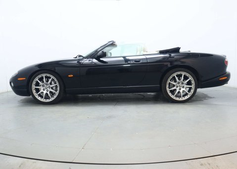 Jaguar XKR 4.2 Convertible 2dr Petrol Automatic (304 g/km, 400 bhp) 8