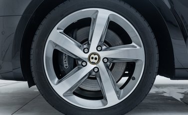 Bentley Mulsanne V8 SPEED 45