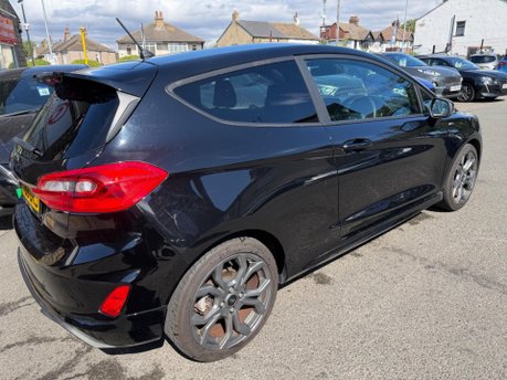 Ford Fiesta ST-LINE 25