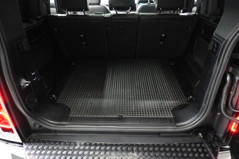 Land Rover Defender 3.0 Defender XS Edition D MHEV A 4WD 5dr 53