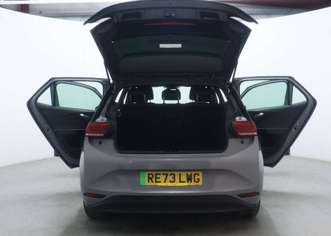 Volkswagen ID.3 Pro 58kWh Hatchback 5dr Electric Auto (204 ps) 63