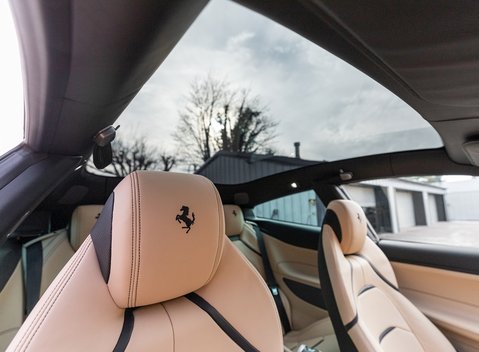 Ferrari GTC4 Lusso 13