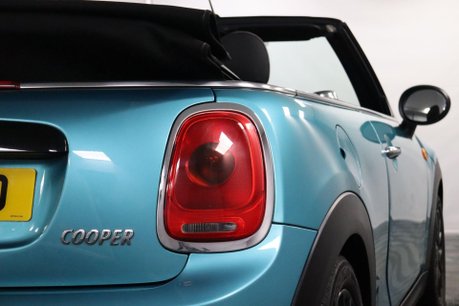Mini Convertible COOPER 24