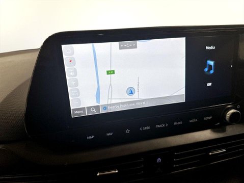 Hyundai BAYON 1.0 T-GDi MHEV Premium SUV 5dr Petrol Hybrid DCT Euro 6 (s/s) (100 ps) 16